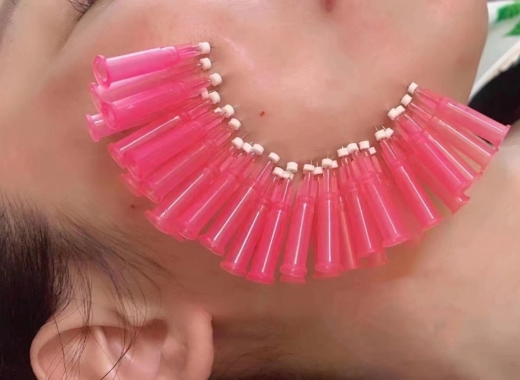 Diaminy Mono Threads for Cheek