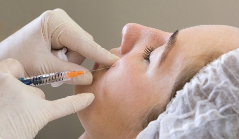 mid face filler with cannula